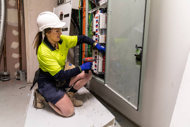 Best Licensed Electrician  in Bear Valley Springs, CA